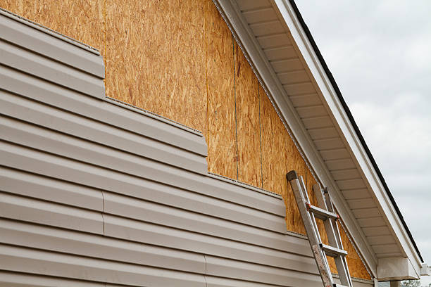 Professional Siding Repair technician working in Biglerville, PA